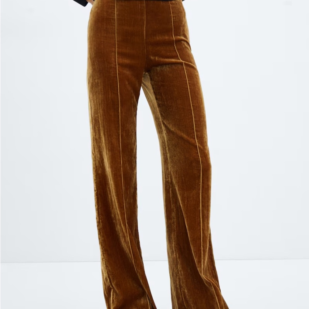 Mango Velvet trousers with seam detail SZ 8 NWT